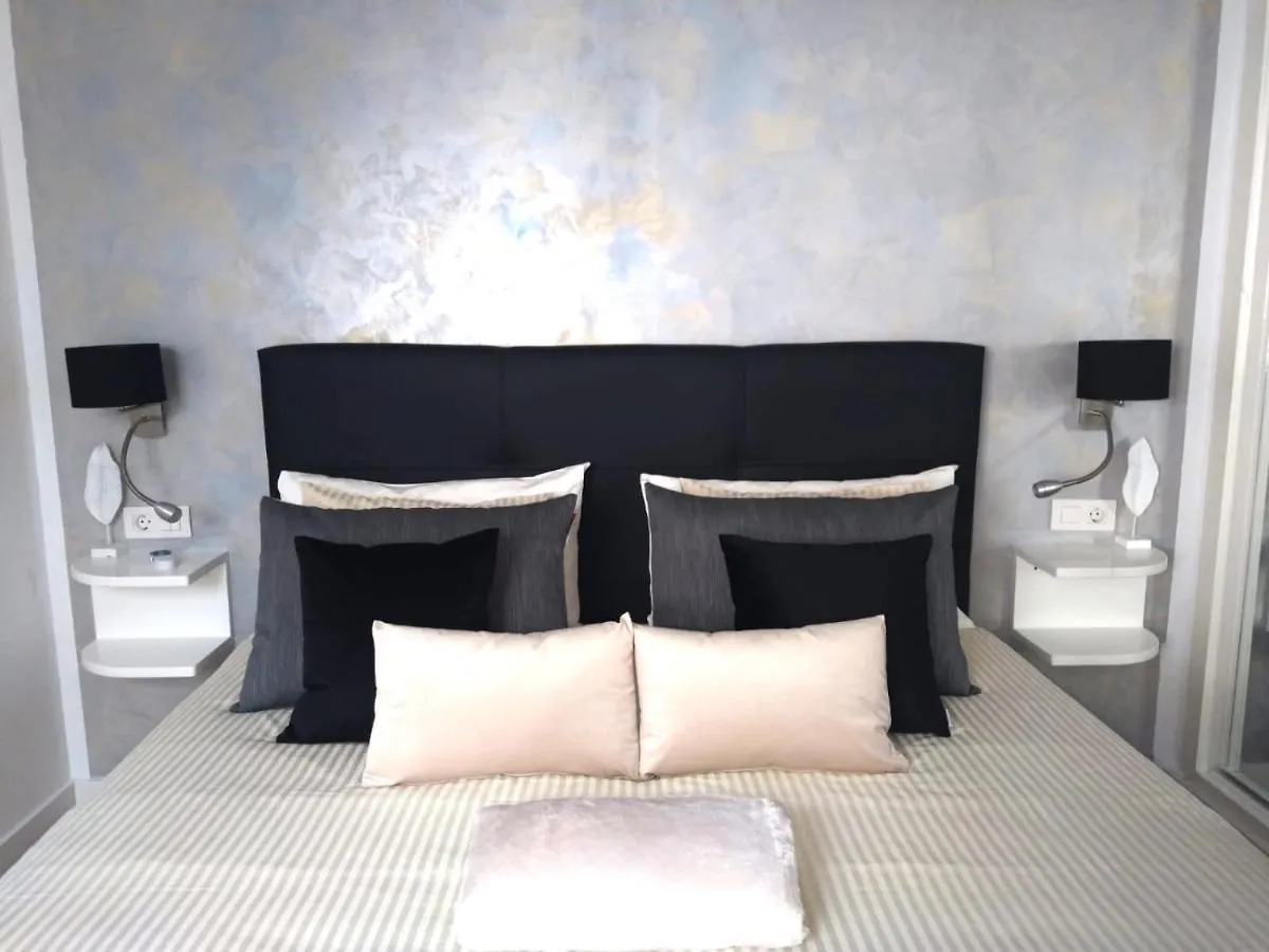 Apartment Portonovo Paraiso II - Sea View - Swimming Pool - Good Wifi - Old Town Puerto del Carmen  Espagne