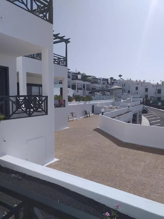Apartment Portonovo Paraiso II - Sea View - Swimming Pool - Good Wifi - Old Town Puerto del Carmen